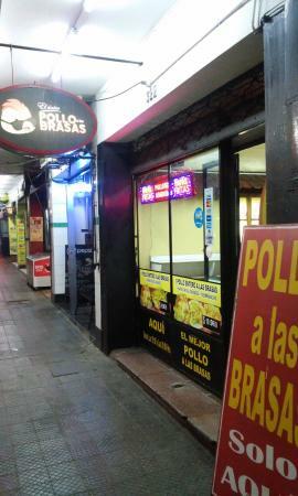 Pollos a las Brasas