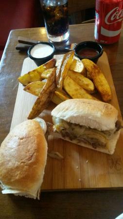 Tirana Sandwich