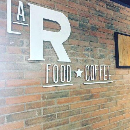 La R Food * Coffee