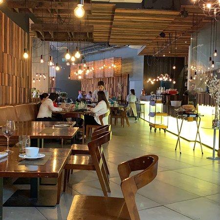 Quitral Fuego y Cava