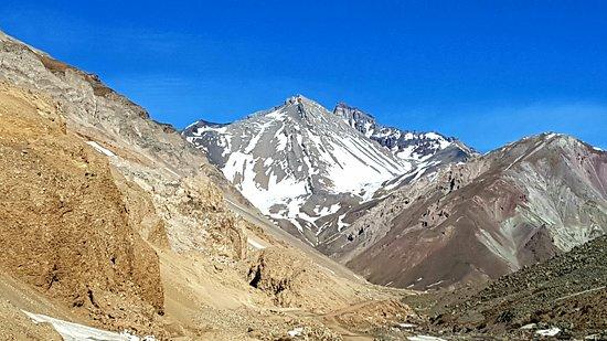 Camino al Volcan