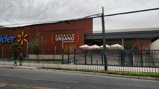 Centro Comercial Espacio Urbano Gran Avenida